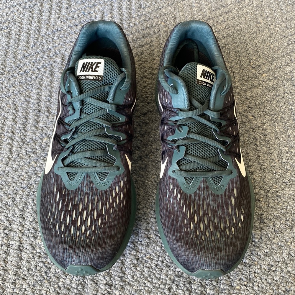Men's Nike Zoom Winflo 5 / Size 10.5 / green/black
